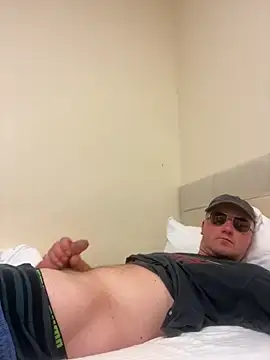 Snapshot of paul_daniel chatting on November 23, 2025, 5:35 pm paul daniel online show from November 23, 2025, 5:35 pm