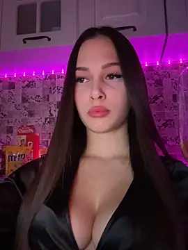 Snapshot of EricaWalls chatting on March 4, 2025, 8:27 pm EricaWalls online show from March 4, 2025, 8:27 pm