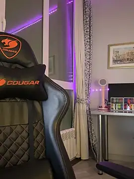 Snapshot of EricaWalls chatting on January 16, 2026, 8:57 pm EricaWalls online show from January 16, 2026, 8:57 pm