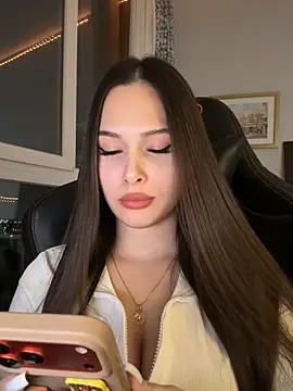 EricaWalls online show from March 24, 2026, 8:36 pm