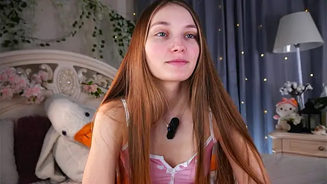 MonaEldon online show from February 7, 2026, 2:37 am