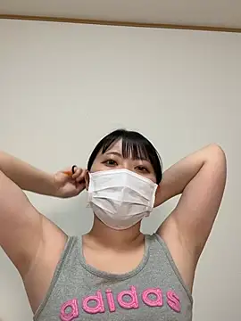 Snapshot of Mao_cute_10 chatting on April 18, 2026, 8:42 pm Mao cute 10 online show from April 18, 2026, 8:42 pm