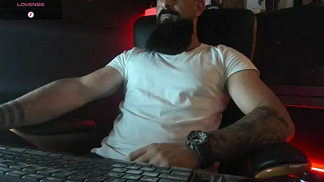 axxelrich  online show from September 27, 2025, 4:45 pm