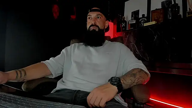 axxelrich  online show from October 6, 2025, 4:21 am