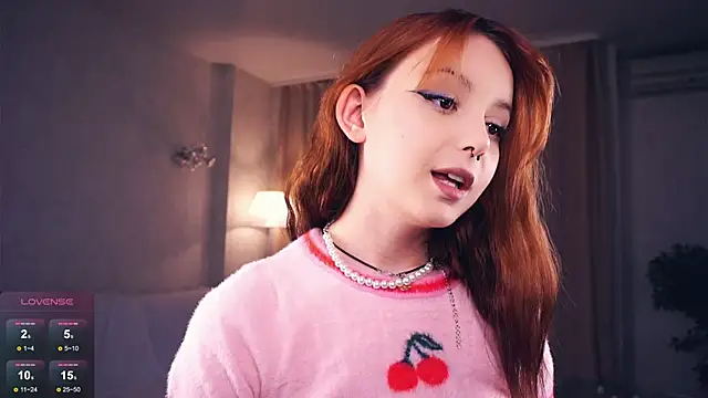 DevonaBucher online show from January 6, 2025, 7:13 pm