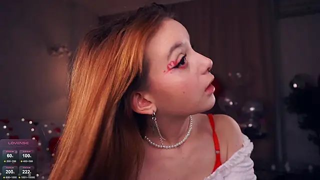 DevonaBucher online show from February 14, 2025, 6:40 pm