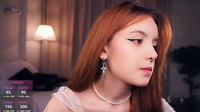 DevonaBucher online show from March 1, 2025, 6:54 pm