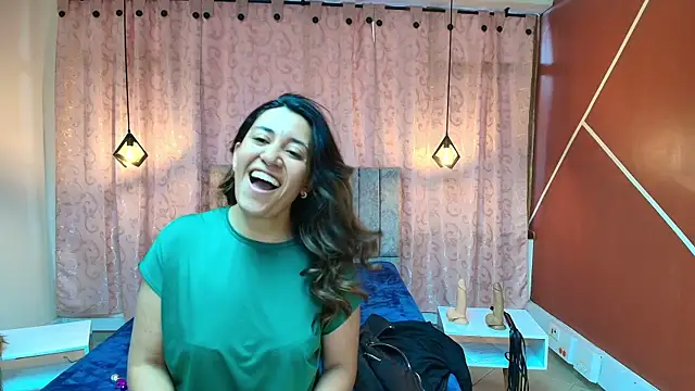 VioletaScott  online show from September 26, 2025, 2:54 pm