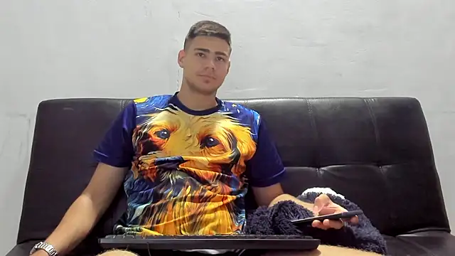 Snapshot of Brian_cx chatting on February 1, 2025, 2:26 am Brian cx online show from February 1, 2025, 2:26 am