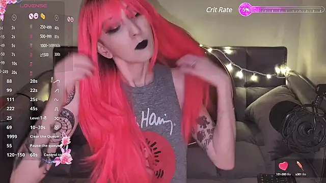 lovelylucyy online show from January 23, 2025, 1:41 am