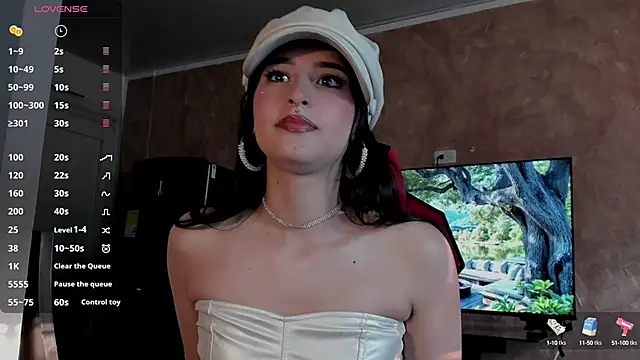 Charlotte greys online show from February 26, 2025, 10:31 pm