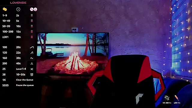 Charlotte greys online show from March 19, 2025, 12:37 am