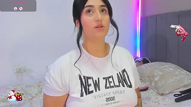 curvy jhacky online show from November 29, 2025, 1:08 am