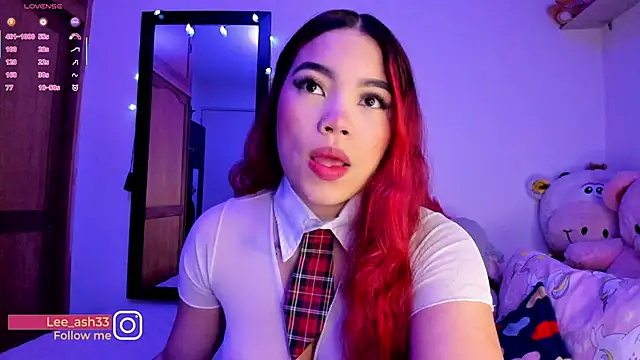 Snapshot of Lee_Ash chatting on October 29, 2025, 9:55 am Lee Ash online show from October 29, 2025, 9:55 am