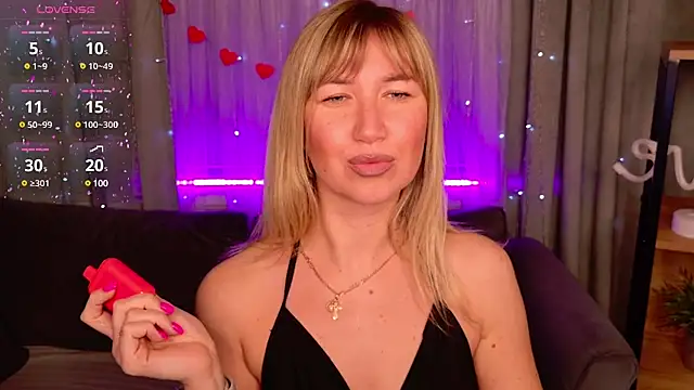 Snapshot of MilaBott chatting on February 17, 2025, 10:25 pm MilaBott online show from February 17, 2025, 10:25 pm