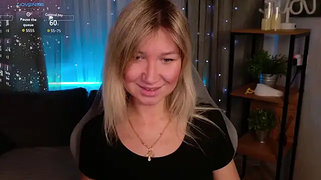 MilaBott online show from January 10, 2026, 7:04 pm