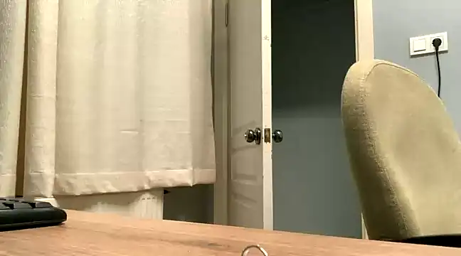 Snapshot of themany29 chatting on February 3, 2025, 12:47 pm themany29 online show from February 3, 2025, 12:47 pm