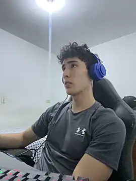 gojo satoru 18 online show from February 19, 2026, 12:39 am