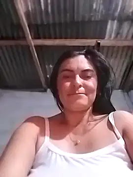 Snapshot of Horny-Mommy-Dirty chatting on February 24, 2025, 3:33 am Horny-Mommy-Dirty online show from February 24, 2025, 3:33 am