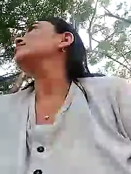 Snapshot of Horny-Mommy-Dirty chatting on March 4, 2025, 8:05 pm Horny-Mommy-Dirty online show from March 4, 2025, 8:05 pm