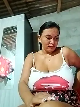 Snapshot of Horny-Mommy-Dirty chatting on March 11, 2025, 12:50 pm Horny-Mommy-Dirty online show from March 11, 2025, 12:50 pm