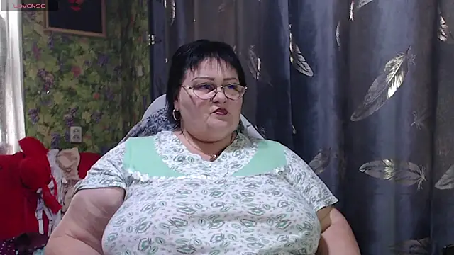 Snapshot of Goddess57 chatting on October 24, 2025, 8:55 am Goddess57 online show from October 24, 2025, 8:55 am