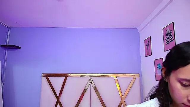 Beautifulskinny18 online show from January 29, 2025, 10:11 pm