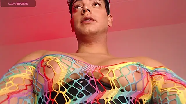 Snapshot of Logan_cocky chatting on October 24, 2025, 2:19 am Logan cocky online show from October 24, 2025, 2:19 am