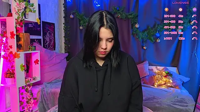 DorisGaillard online show from November 23, 2025, 5:13 pm