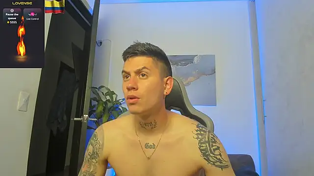 Yeiko Romero  online show from October 27, 2025, 6:56 pm