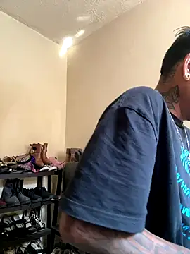 Snapshot of Daniel7131 chatting on October 31, 2025, 7:15 pm Daniel7131 online show from October 31, 2025, 7:15 pm