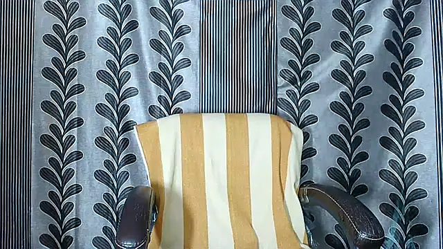 Snapshot of misha_princess chatting on March 27, 2026, 7:35 pm misha princess online show from March 27, 2026, 7:35 pm