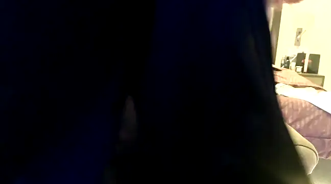 Snapshot of chhui_mui chatting on January 12, 2025, 11:58 pm chhui mui online show from January 12, 2025, 11:58 pm