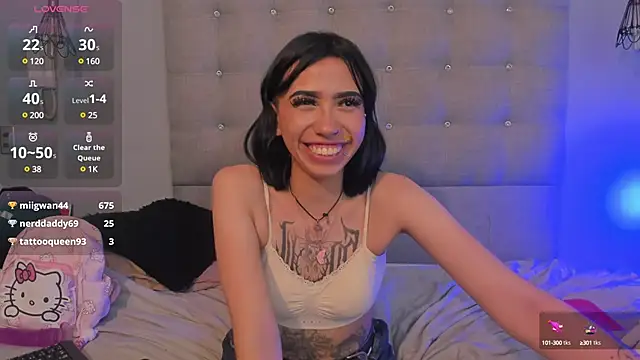 Snapshot of Zowi_Hottiee chatting on December 3, 2024, 5:31 am Zowi Hottiee online show from December 3, 2024, 5:31 am