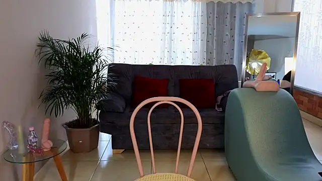 camil milfdream online show from January 30, 2025, 2:47 pm