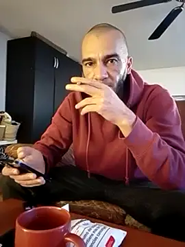 donnuozfutura online show from January 17, 2025, 8:45 am