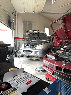 Snapshot of donnuozfutura chatting on February 12, 2025, 9:42 am donnuozfutura online show from February 12, 2025, 9:42 am