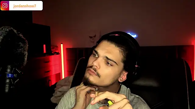 JordanShow online show from November 24, 2025, 2:11 am