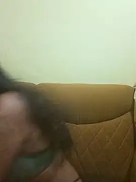 Nandinip2706 online show from March 25, 2026, 11:27 am