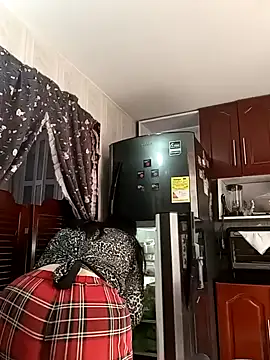 Snapshot of l1la_Rav3n chatting on March 5, 2025, 5:29 pm l1la Rav3n online show from March 5, 2025, 5:29 pm