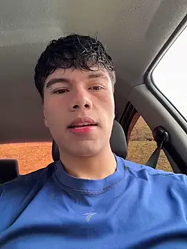 Snapshot of Logan_smith1 chatting on October 23, 2025, 6:17 pm Logan smith1 online show from October 23, 2025, 6:17 pm