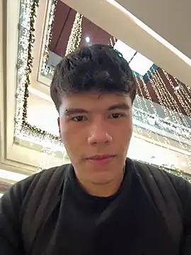 Snapshot of Logan_smith1 chatting on December 16, 2025, 8:03 pm Logan smith1 online show from December 16, 2025, 8:03 pm