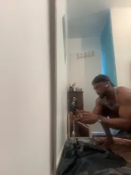 Snapshot of nickgode69 chatting on February 4, 2025, 12:00 pm nickgode69 online show from February 4, 2025, 12:00 pm