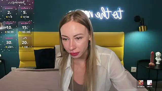 Snapshot of Diana_Garrett chatting on June 11, 2026, 8:34 am Diana Garrett online show from June 11, 2026, 8:34 am