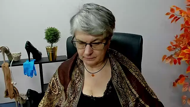 IrisDream online show from January 27, 2025, 11:00 am