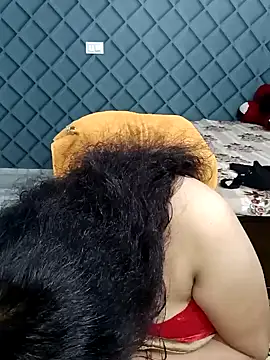 Snapshot of Cute-Raashii chatting on January 18, 2025, 11:55 pm Cute-Raashii online show from January 18, 2025, 11:55 pm