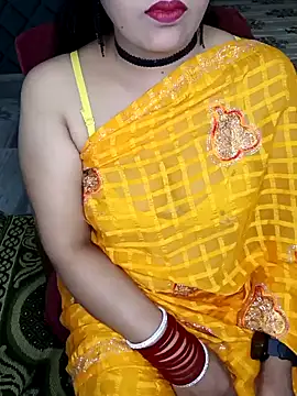 Snapshot of Cute-Raashii chatting on February 6, 2025, 4:03 pm Cute-Raashii online show from February 6, 2025, 4:03 pm