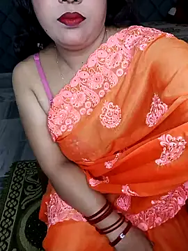 Snapshot of Cute-Raashii chatting on February 11, 2025, 5:50 pm Cute-Raashii online show from February 11, 2025, 5:50 pm