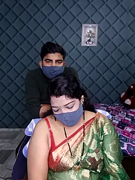 Snapshot of Cute-Raashii chatting on February 21, 2025, 5:42 pm Cute-Raashii online show from February 21, 2025, 5:42 pm