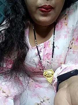 Snapshot of Cute-Raashii chatting on March 11, 2025, 4:40 pm Cute-Raashii online show from March 11, 2025, 4:40 pm